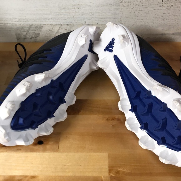 Size12 Adidas mens cleats - Picture 3 of 3